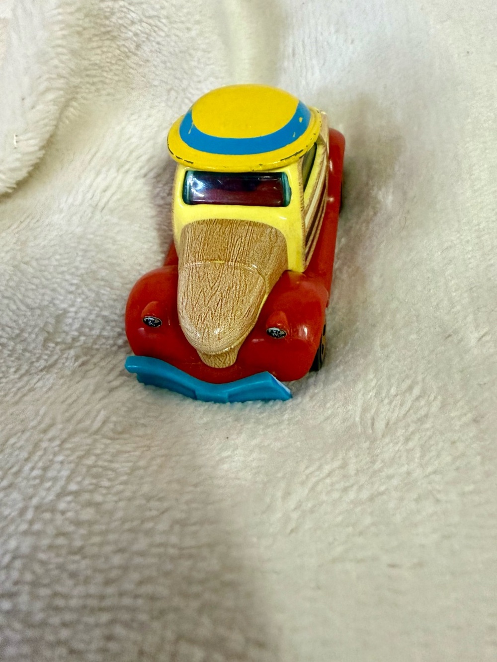 DISNEY Pinocchio Vintage-Style Kids Toy Car